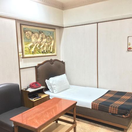 Nalanda Hotel 贾姆谢德布尔 外观 照片